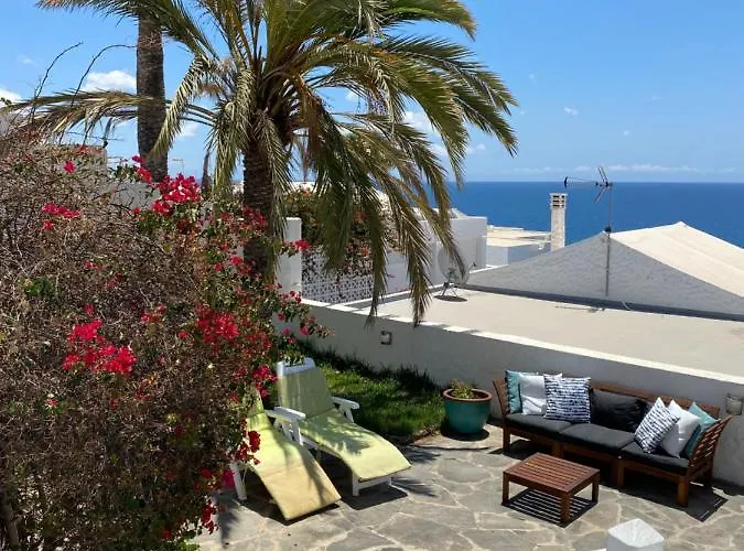Seaviews And Flowers