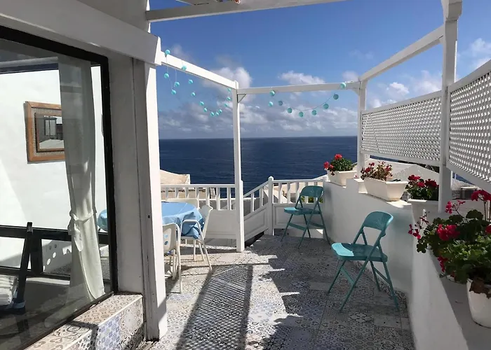 Seaviews And Flowers 아파트 산아구스틴